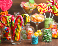 Você come besteira quando está estressado? A ciência explica o motivo e como evitar que isso aconteça