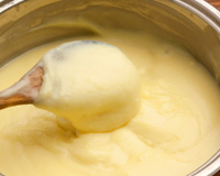 Creme de gemas para recheio: receita fácil de fazer e deliciosa