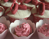 Cupcakes decorados com pasta americana de leite em pó