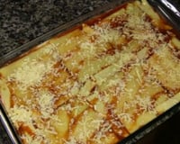 Lasanha completíssima (bolonhesa, molho branco e presunto)