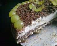 Pavê de uvas, chocolate e chantilly