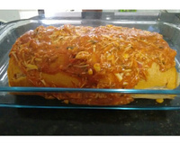 Rocambole de arroz com recheio de frango