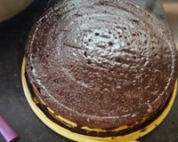 Bolo de cenoura mesclado com chocolate de liquidificador