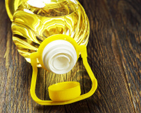 Como descartar o óleo de cozinha corretamente