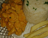 Estrogonofe de frango - simples e rápido