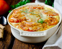 Filé de tilápia com batatas e requeijão ao forno