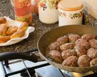 Adicione isso à carne moída em vez de ovos: os croquetes ficarão suculentos e não se desmancharão