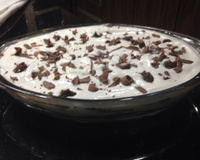 Pavê de chocolate com biscoito de maizena