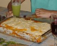 Lasanha de camarão com molho de queijo