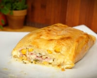 Rocambole de massa de pastel