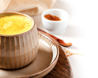 Golden Milk (Chá de leite e açafrão)