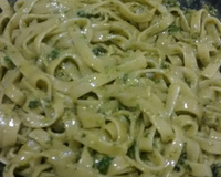 Penne ao molho pesto