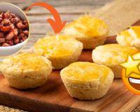 Empadinha de bacon com massa que derrete na boca e fácil de fazer é a receita perfeita pro lanche