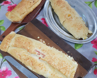 Pão recheado de frios