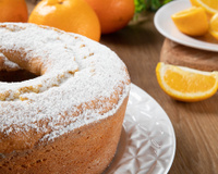 Meu café da tarde nunca mais foi o mesmo: agora só faço esse bolo de liquidificador delicioso, prático e com poucos ingredientes
