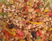 Salada de feijão-fradinho com bacalhau