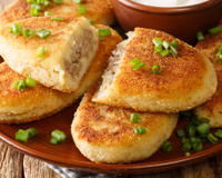 Suculentos bolinhos de carne e batata para dar adeus às tortas salgadas, nunca me canso deles!