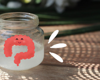 Esses dois tão na moda e são aliados: como o óleo de coco ajuda o intestino; entenda benefícios