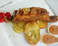 Salmão crostado e molho de muqueca