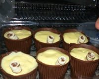 Copinhos de chocolate com Mousse de Maracujá