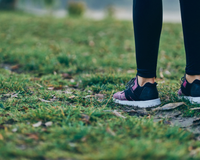 Caminhar não conta como "exercício": para que 10.000 passos diários sejam eficazes, é preciso aplicar a regra x3