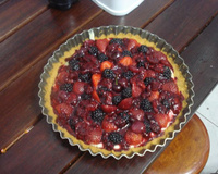 Torta com Calda de Frutas Vermelhas