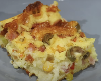 Essa torta de liquidificador salvou meu jantar (e leva o que tem na geladeira)