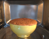 Bolo de farinha integral na caneca