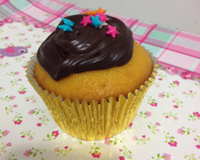 Cupcake de cenoura com Brigadeiro