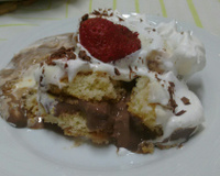 Pavê de morango com chocolate