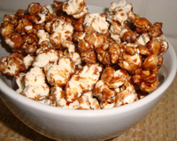 Pipoca doce - Prática e o que é melhor, é de chocolate!