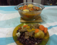 Carne de panela com legumes
