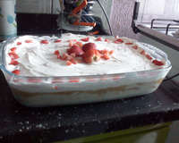 Pavê de morangos e doce de leite