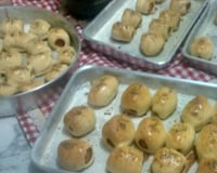 Enroladinho de salsicha assado fácil