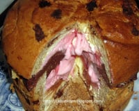 Panetone recheado com sorvete