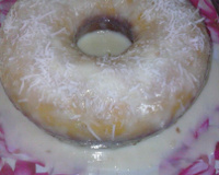 Bolo de fubá com calda