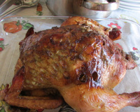 Frango recheado e assado na cerveja preta