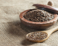 Comer linhaça te deixa mais magro? Saiba os efeitos da semente na sua dieta