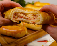 A minha avó faz esse salgado assado há mais de 20 anos e a gente já fez muito dinheiro vendendo salgado com essa massa