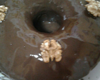 Bolo de chocolate integral com cobertura