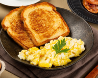 Esse é o único ingrediente que você precisa para fazer ovo mexido cremoso melhor que de hotel