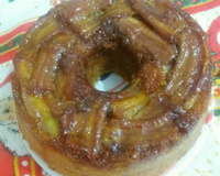 Bolo de banana caramelizada