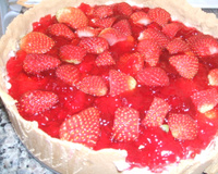 Torta de morango simples