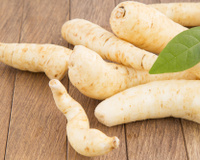 Conheça as diferenças entre mandioca e mandioquinha