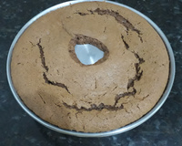 Bolo de chocolate muito fácil