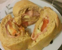 Pão de liquidificador recheado