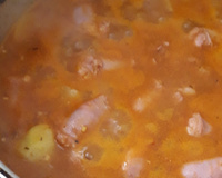 Ensopado de linguiça com batata