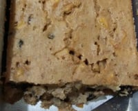 Bolo fit de banana, maçã e uva passas