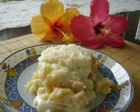 Bolo de abacaxi gelado