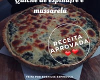 Quiche de espinafre e mussarela